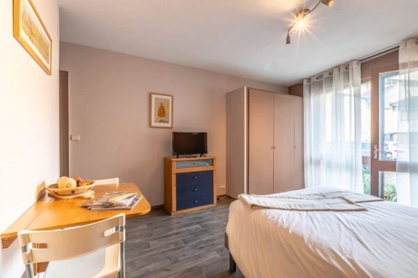 Studio RDC Foch Chambre
