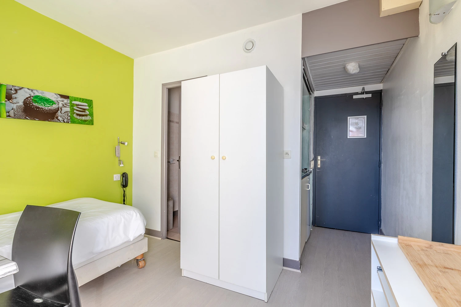 Studette Tuc D'Eauze Chambre2